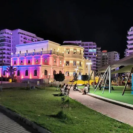 High Comfort Sea View Long شقة